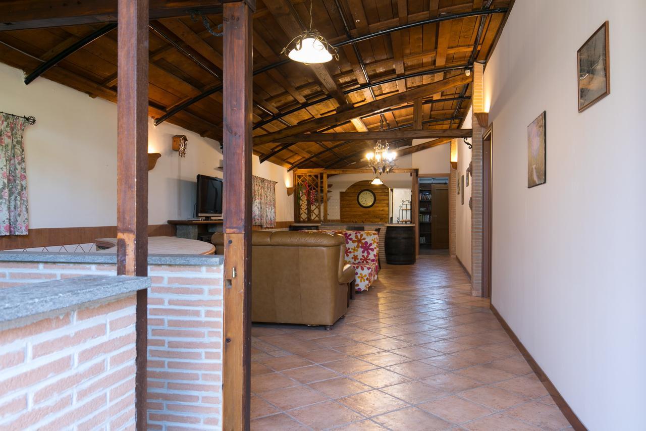 Country Apartments Castel di Decima Экстерьер фото