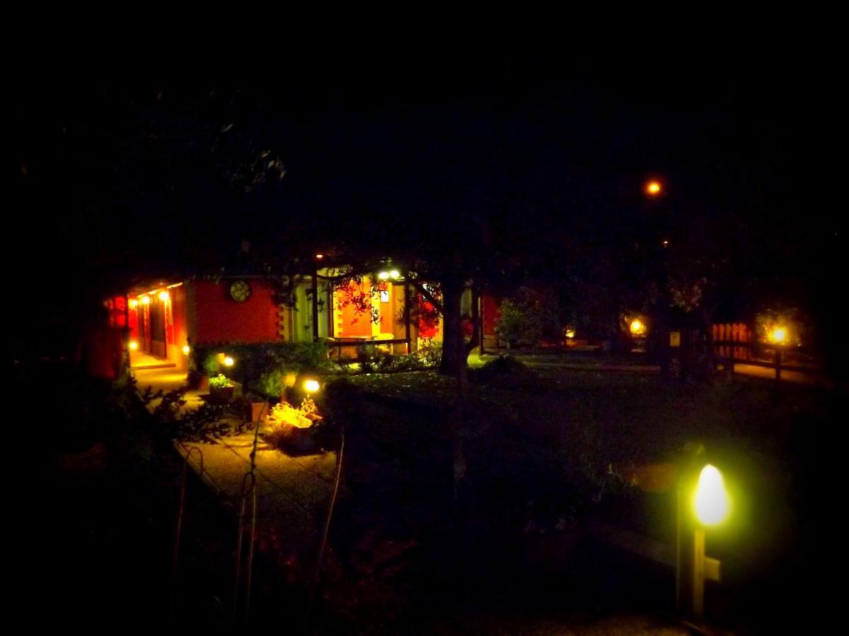 Country Apartments Castel di Decima Экстерьер фото